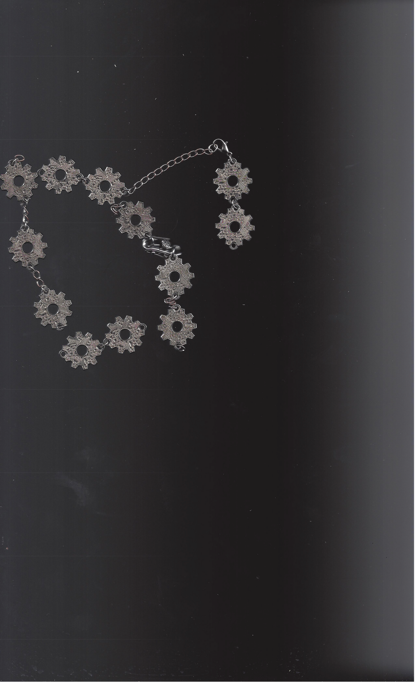 Gear Charm Bracelet (silver)
